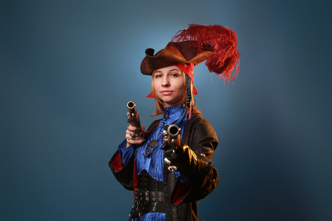 FEMMES PIRATES